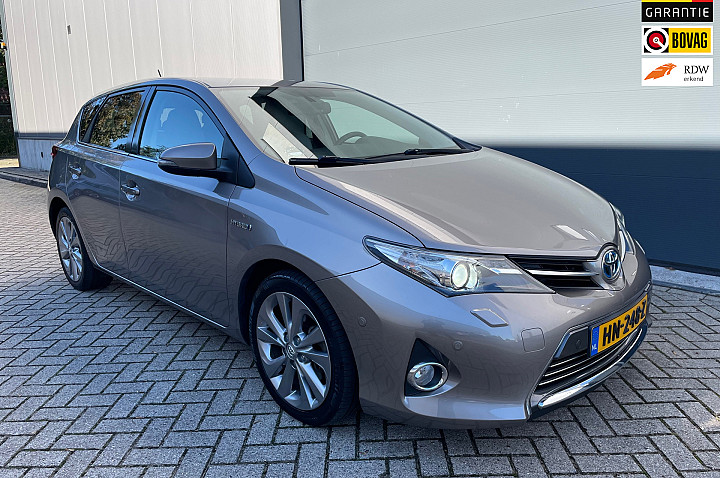 Toyota Auris 1.8 Hybrid Executive / Navigatie / Stoelverwarming