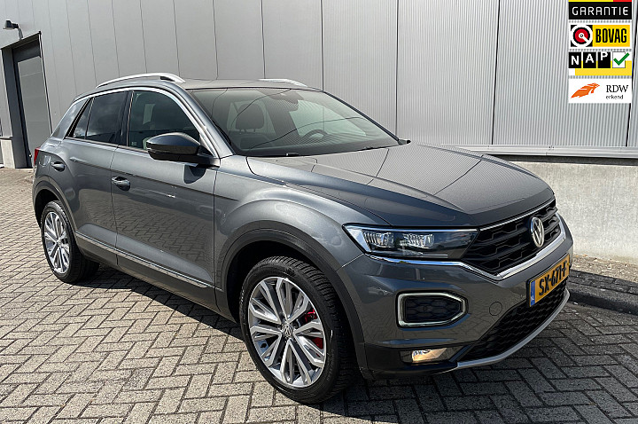 Volkswagen T-Roc 1.5 TSI Sport / Camera / Panorama Dak